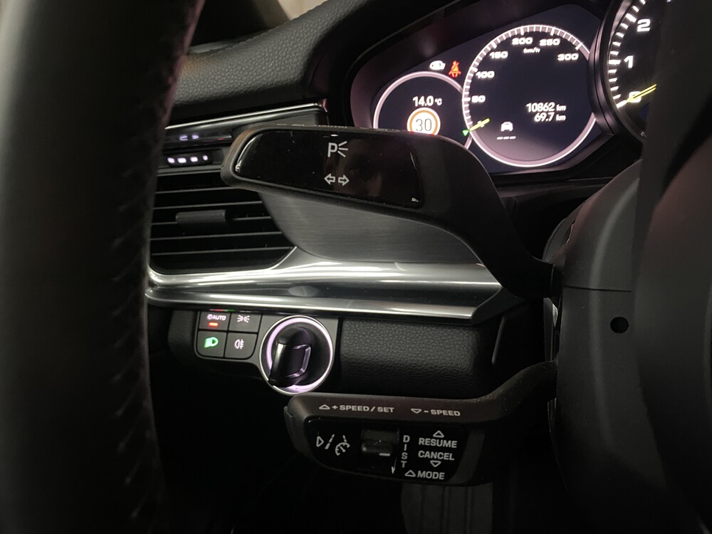 Porsche Panamera 4 E-Hybrid SportChrono 462PS 2022 -GARANTIE-.