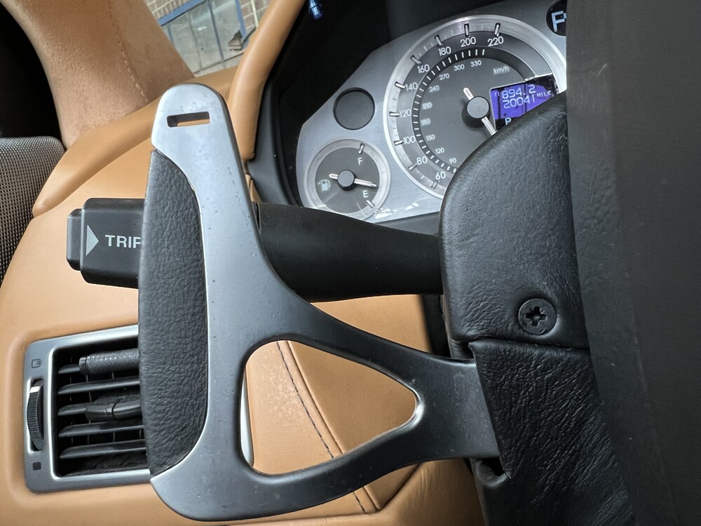 Aston Martin DB9 Volante 6.0 V12 476 PS 2010 Cabrio, P-330-GJ.