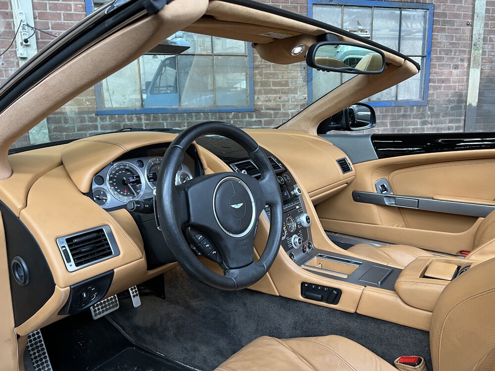 Aston Martin DB9 Volante 6.0 V12 476 PS 2010 Cabrio, P-330-GJ.