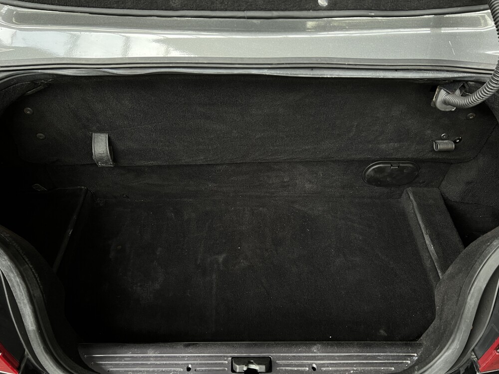 Aston Martin DB9 Volante 6.0 V12 476 PS 2010 Cabrio, P-330-GJ.