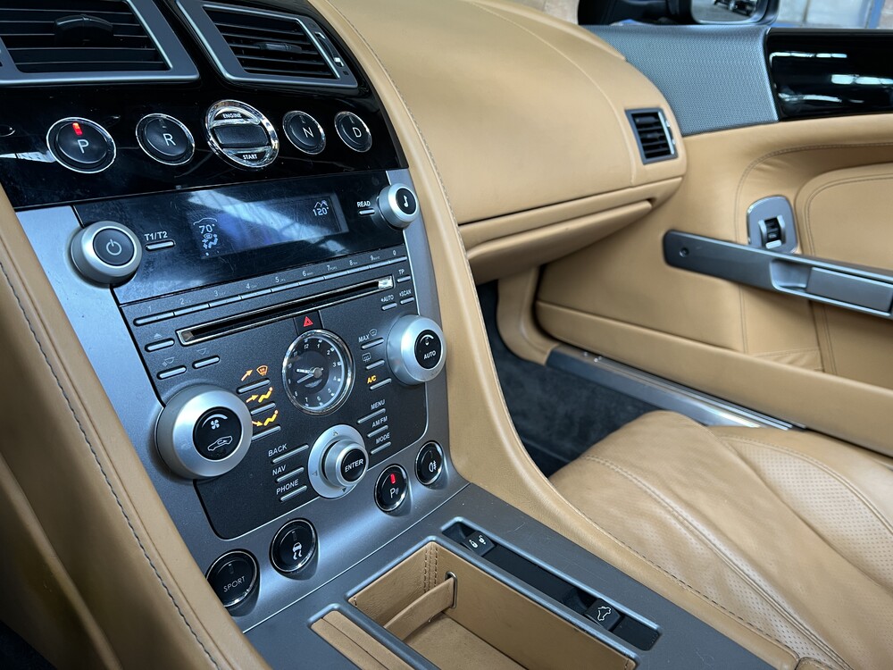 Aston Martin DB9 Volante 6.0 V12 476 PS 2010 Cabrio, P-330-GJ.