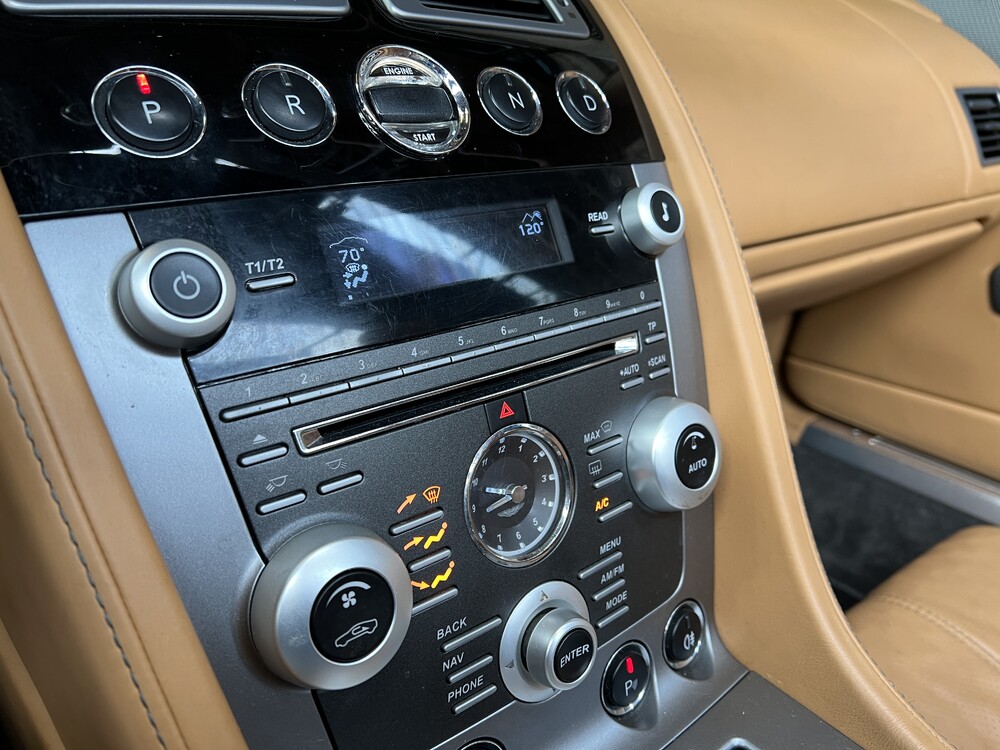 Aston Martin DB9 Volante 6.0 V12 476 PS 2010 Cabrio, P-330-GJ.