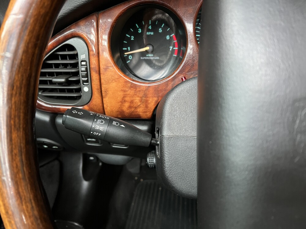 Jaguar XKR 4.0 V8 Convertible 294pk 2000, 41-JXB-2