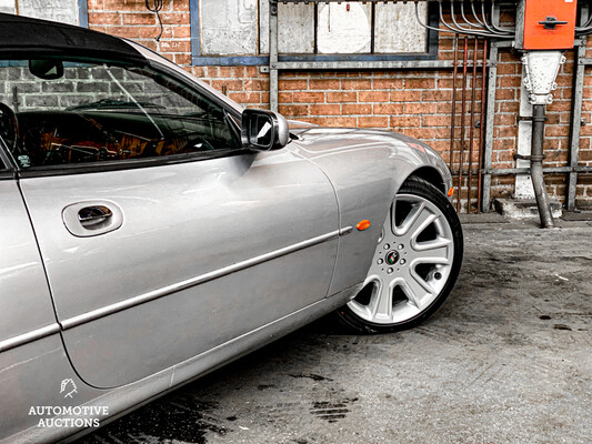 Jaguar XKR 4.0 V8 Cabriolet 294 PS 2000, 41-JXB-2.