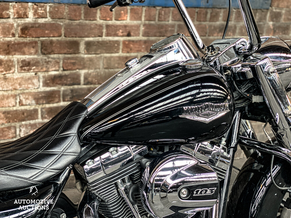 Harley-Davidson Road King FLHR Cruiser 2014