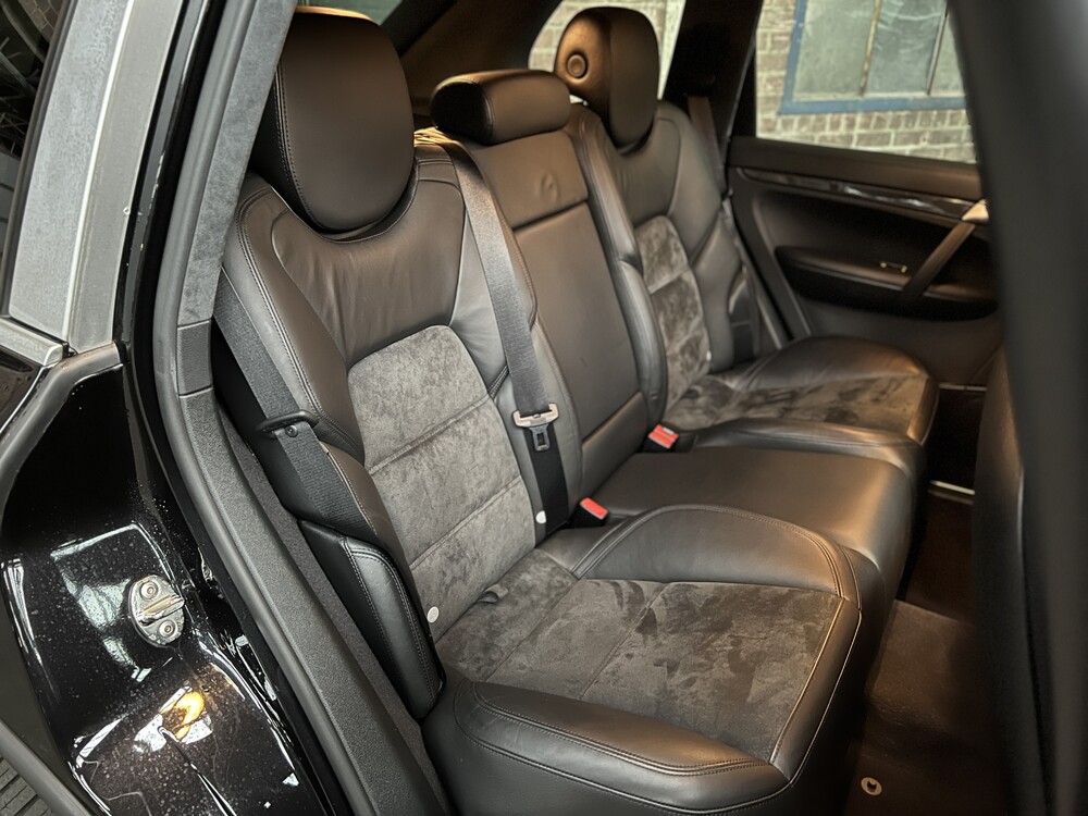 Porsche Cayenne Turbo S 4.8 V8 550pk 2008 