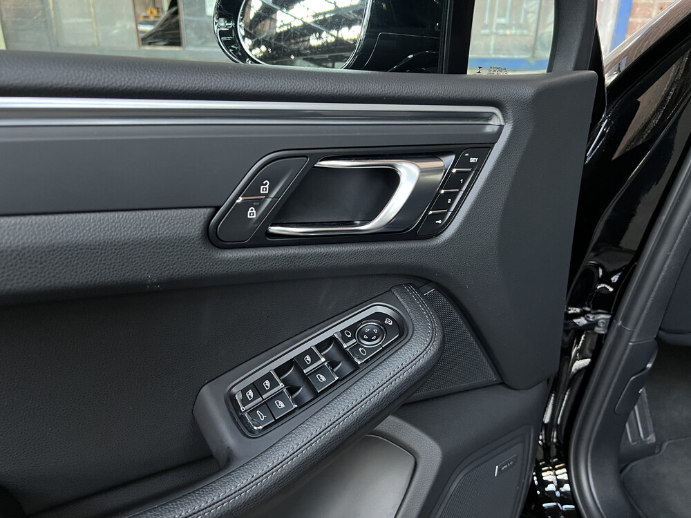 Porsche Macan 2.0 FACELIFT 265PS 2022 -Herstellergarantie-