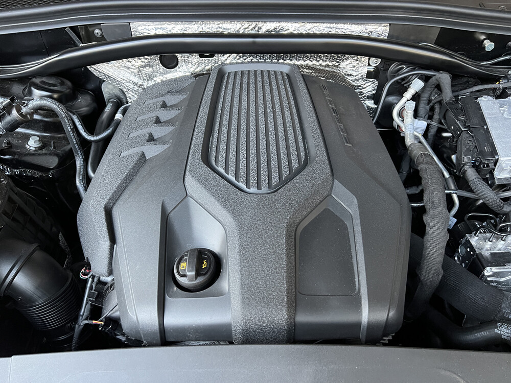 Porsche Macan 2.0 FACELIFT 265PS 2022 -Herstellergarantie-