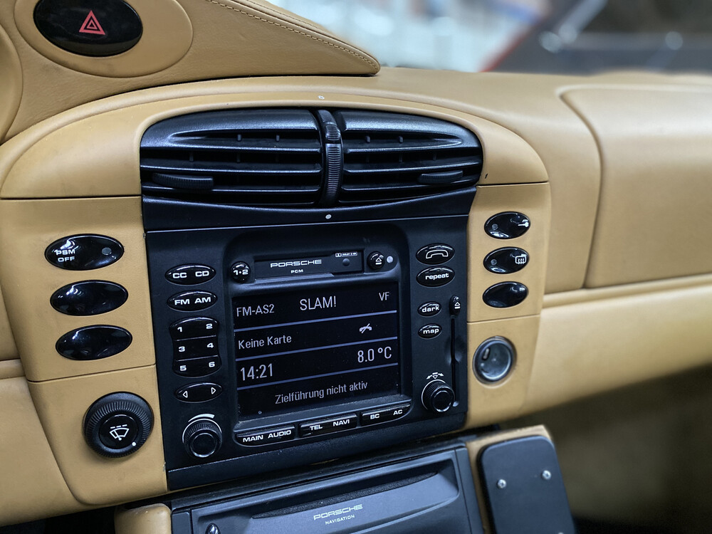 Porsche 911 Carrera 4 Coupe 300PS 2000, JK-936-Z