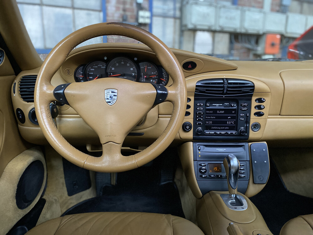 Porsche 911 Carrera 4 Coupe 300PS 2000, JK-936-Z