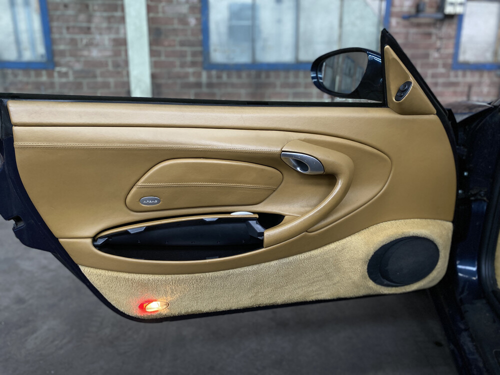 Porsche 911 Carrera 4 Coupe 300PS 2000, JK-936-Z