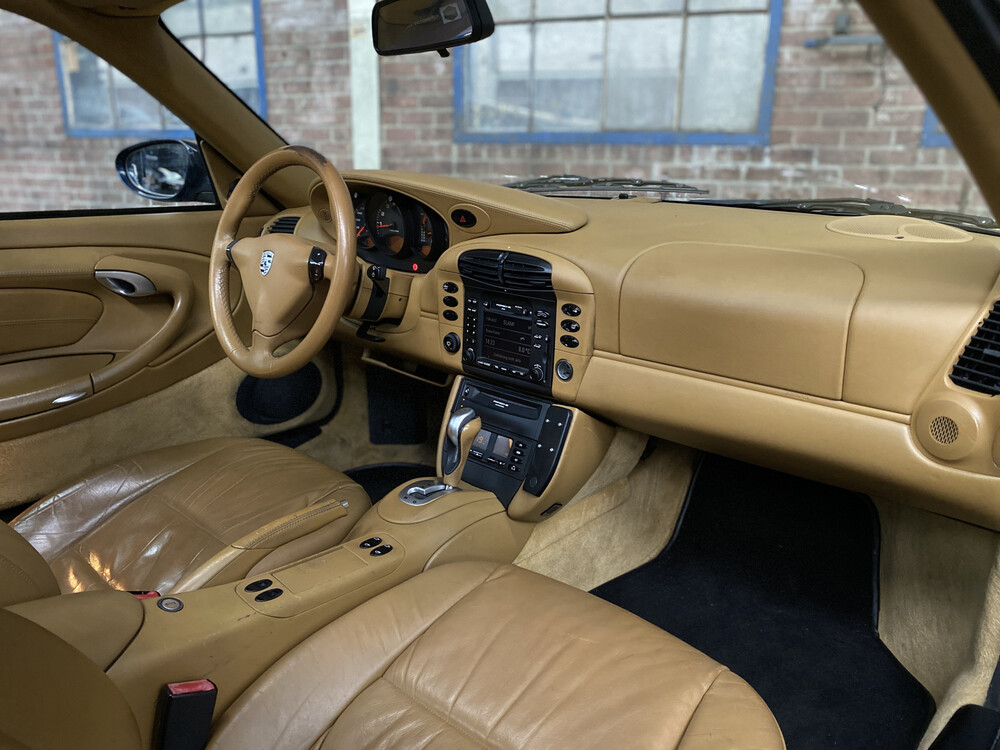 Porsche 911 Carrera 4 Coupe 300PS 2000, JK-936-Z