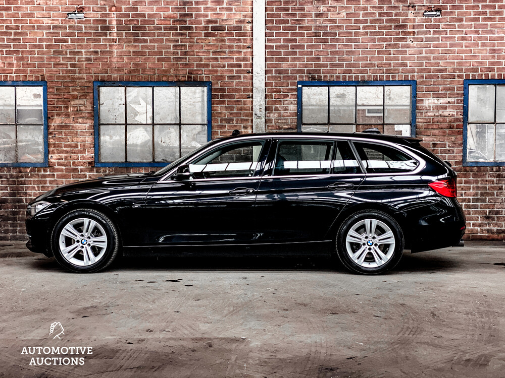 BMW 320i Touring High Executive 3er 184PS 2014, 6-TZT-56