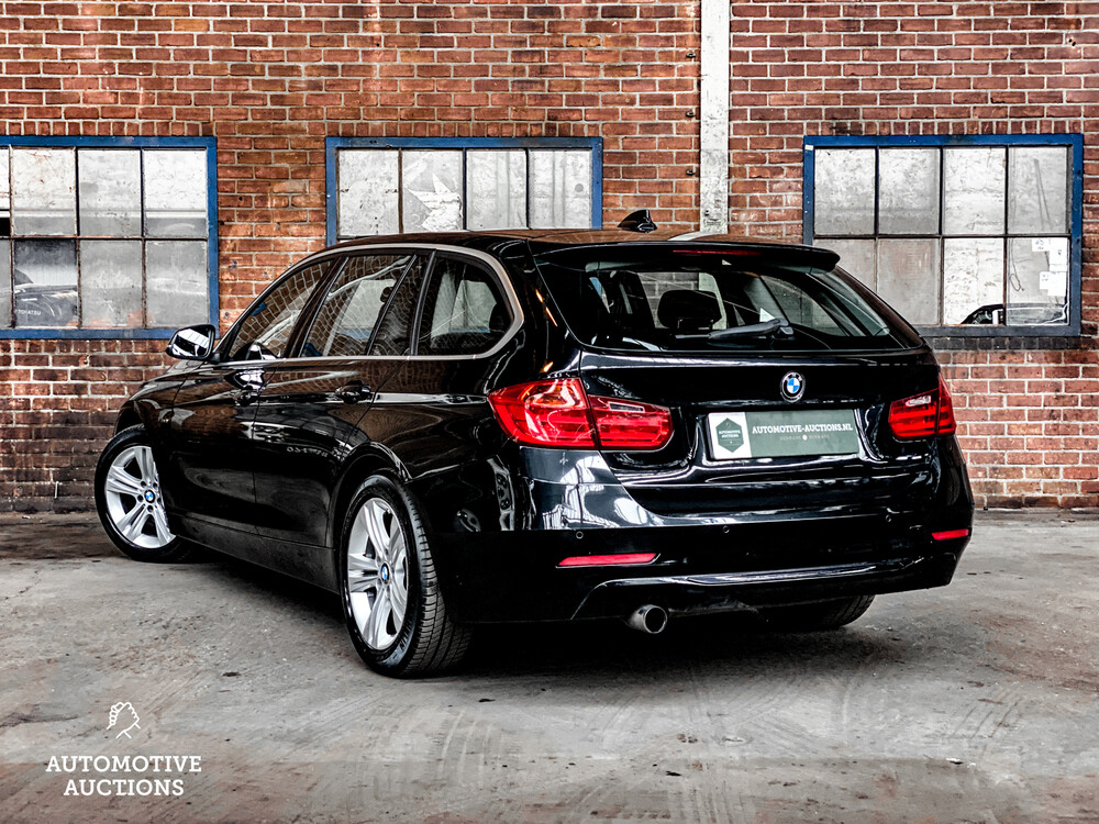 BMW 320i Touring High Executive 3er 184PS 2014, 6-TZT-56