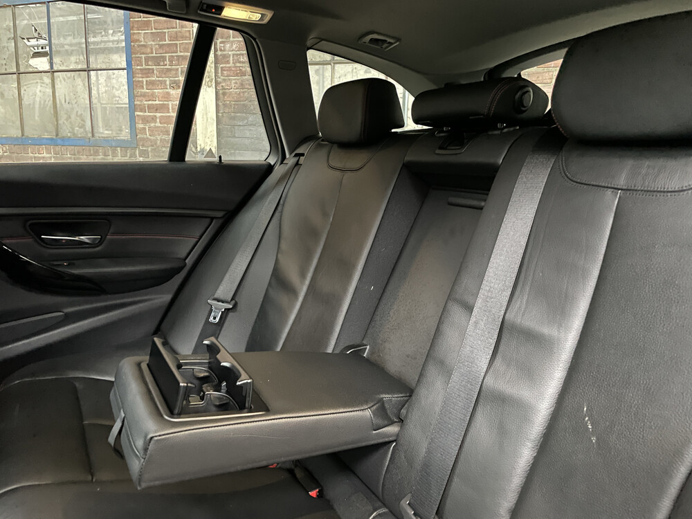 BMW 320i Touring High Executive 3er 184PS 2014, 6-TZT-56