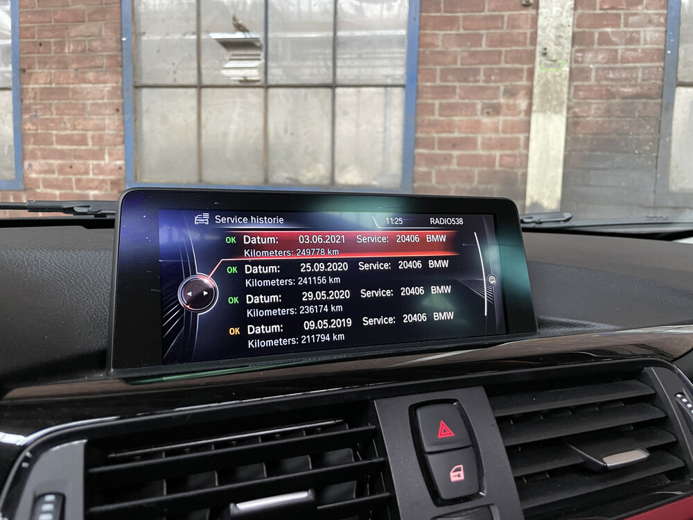 BMW 320i Touring High Executive 3er 184PS 2014, 6-TZT-56