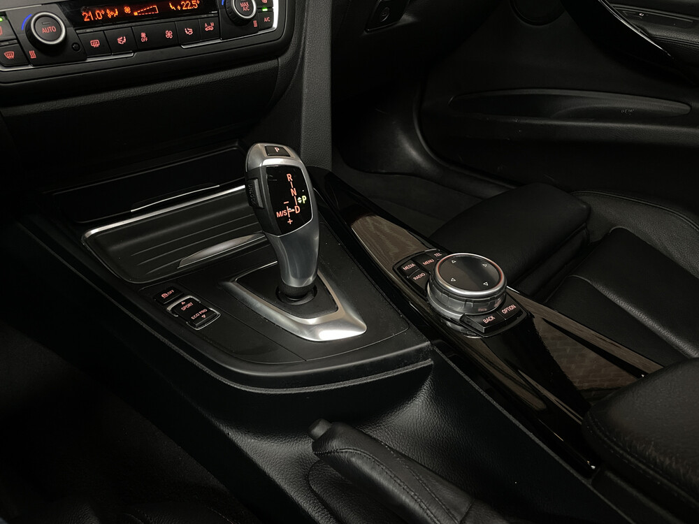 BMW 320i Touring High Executive 3er 184PS 2014, 6-TZT-56