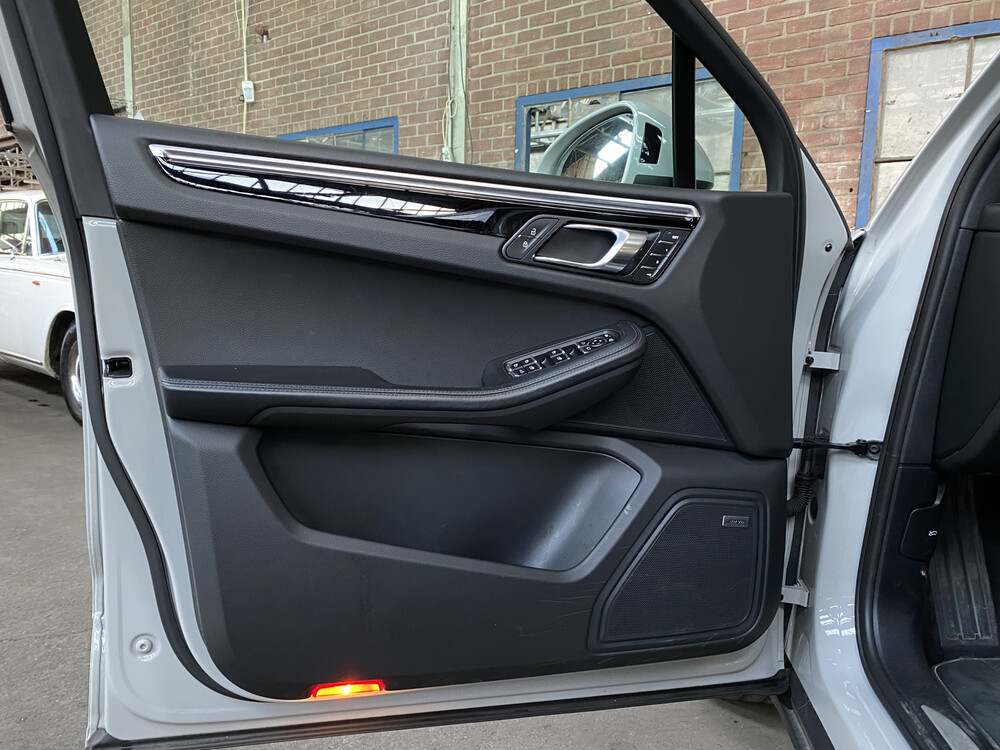 Porsche Macan S 3.0 V6 354PS 2019, N-204-DD