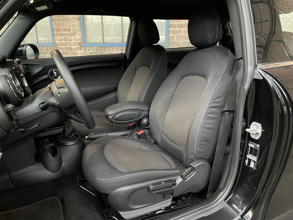 Mini One Chili 1.5 102PS 2020, R-818-SB -Herstellergarantie-