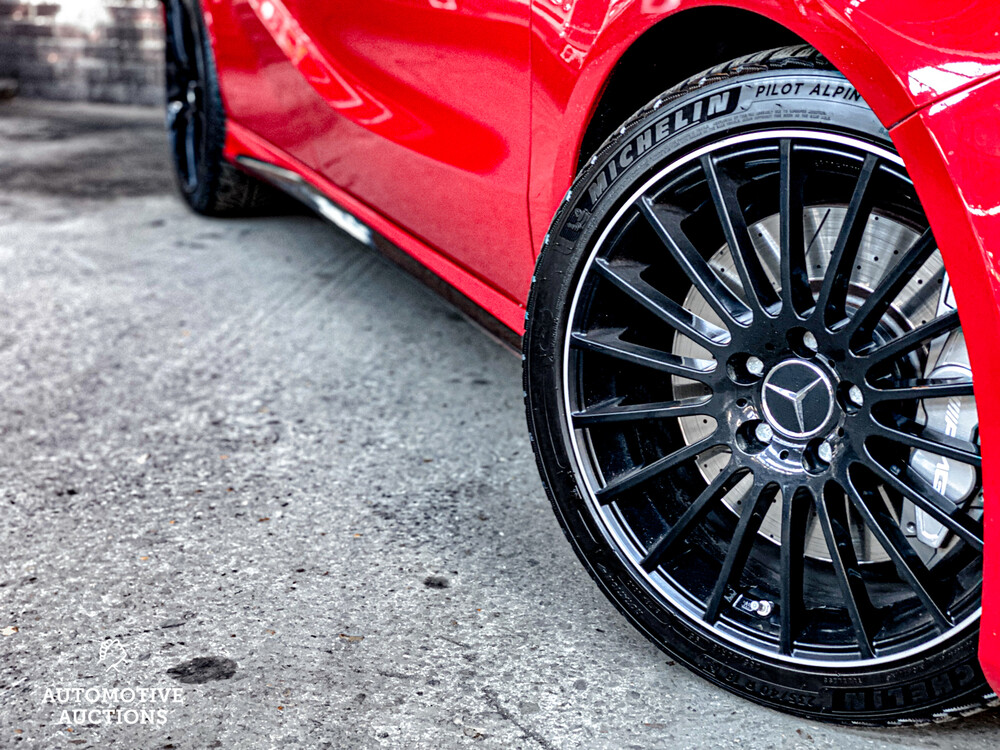 Mercedes-Benz A45 AMG 4Matic 2017 381hp A-class, XS-611-R