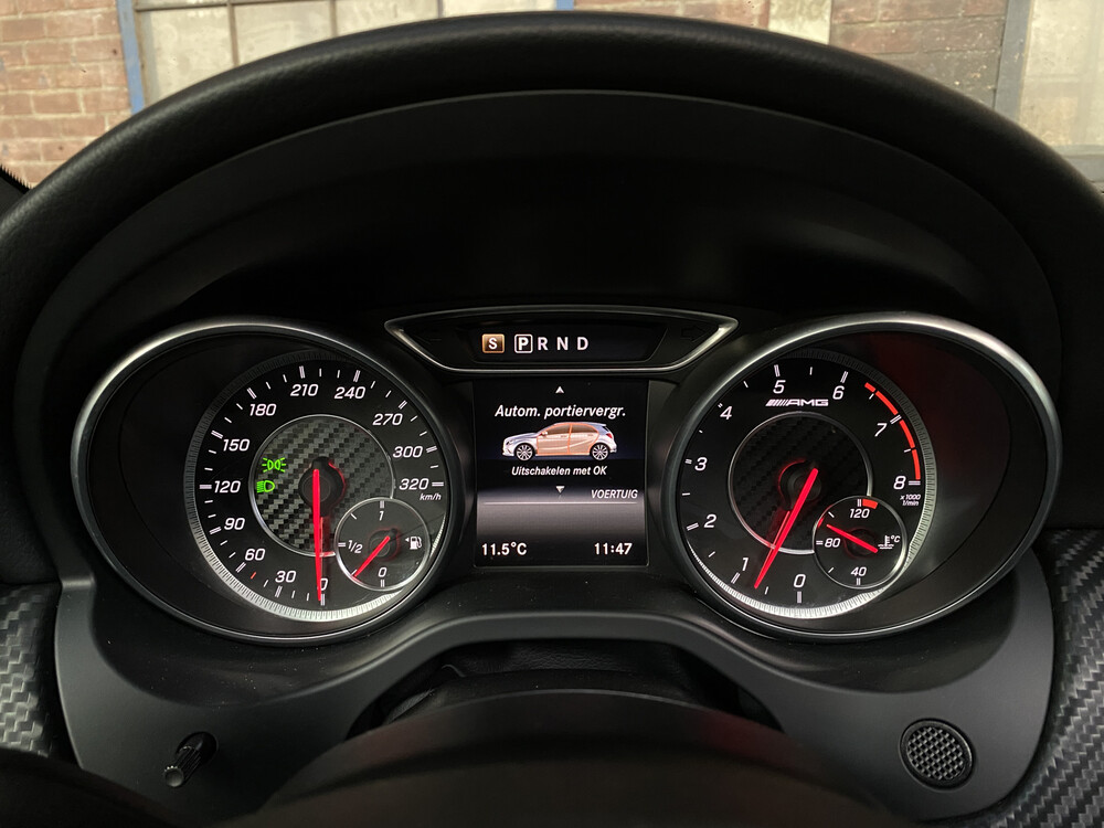 Mercedes-Benz A45 AMG 4Matic 2017 381hp A-class, XS-611-R