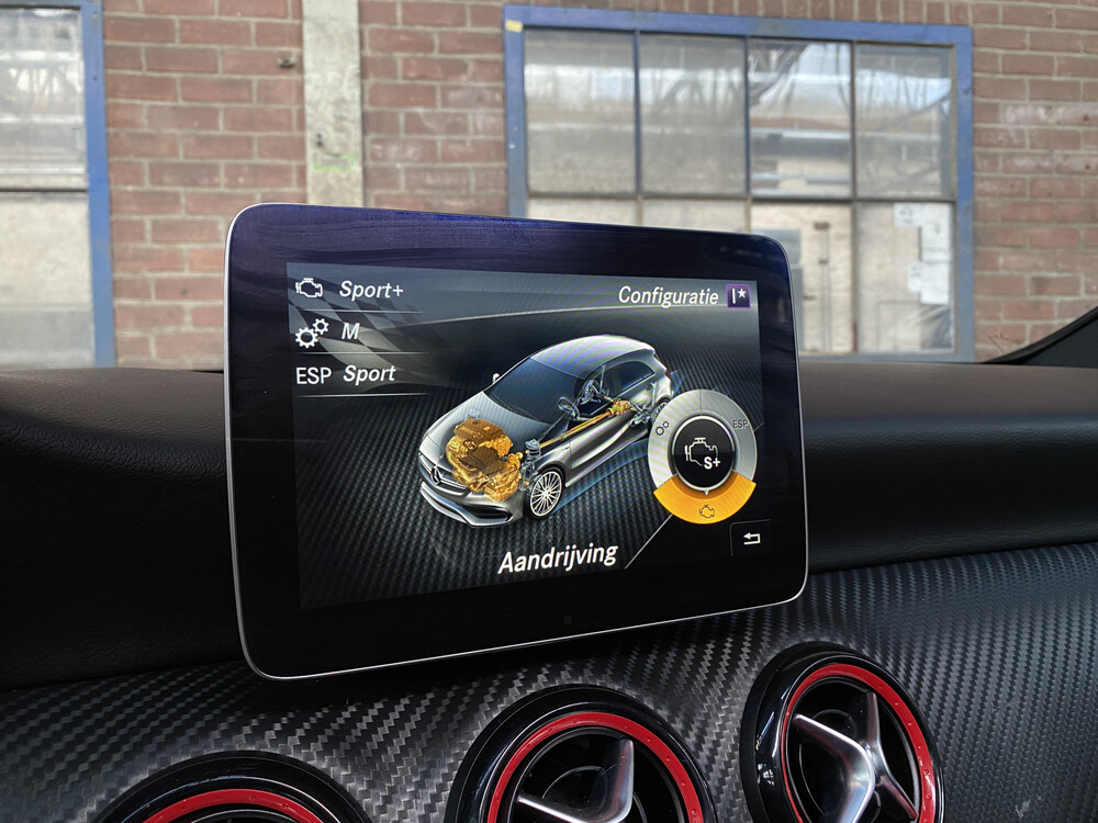 Mercedes-Benz A45 AMG 4Matic 2017 381hp A-class, XS-611-R