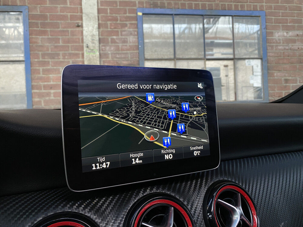 Mercedes-Benz A45 AMG 4Matic 2017 381hp A-class, XS-611-R