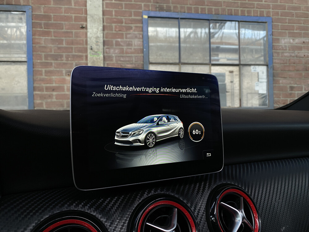 Mercedes-Benz A45 AMG 4Matic 2017 381hp A-class, XS-611-R