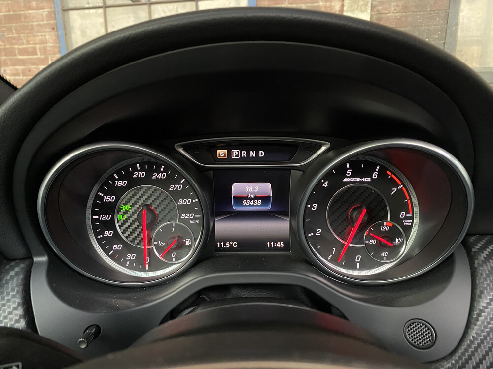 Mercedes-Benz A45 AMG 4Matic 2017 381hp A-class, XS-611-R