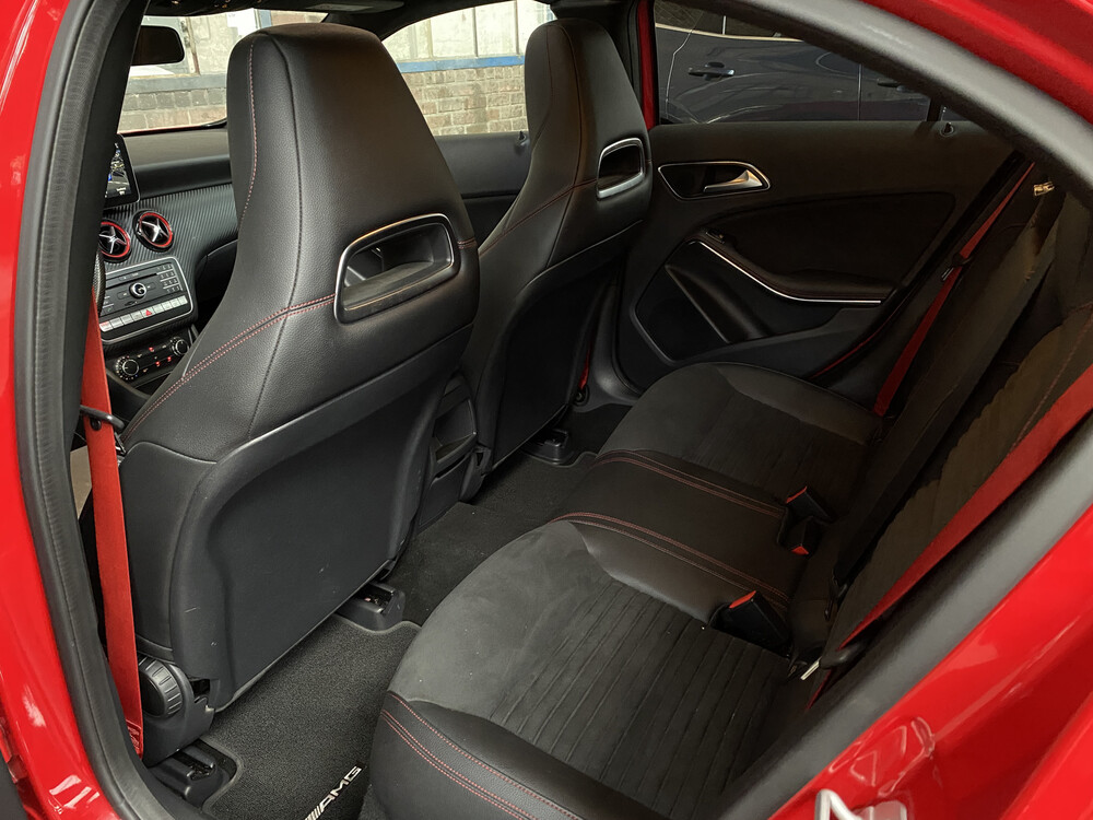 Mercedes-Benz A45 AMG 4Matic 2017 381hp A-class, XS-611-R