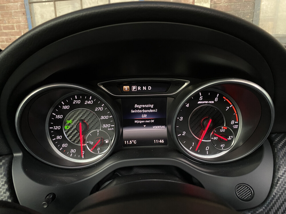 Mercedes-Benz A45 AMG 4Matic 2017 381hp A-class, XS-611-R