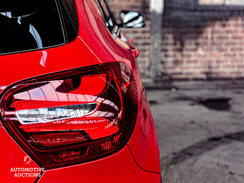 Mercedes-Benz A45 AMG 4Matic 2017 381hp A-class, XS-611-R