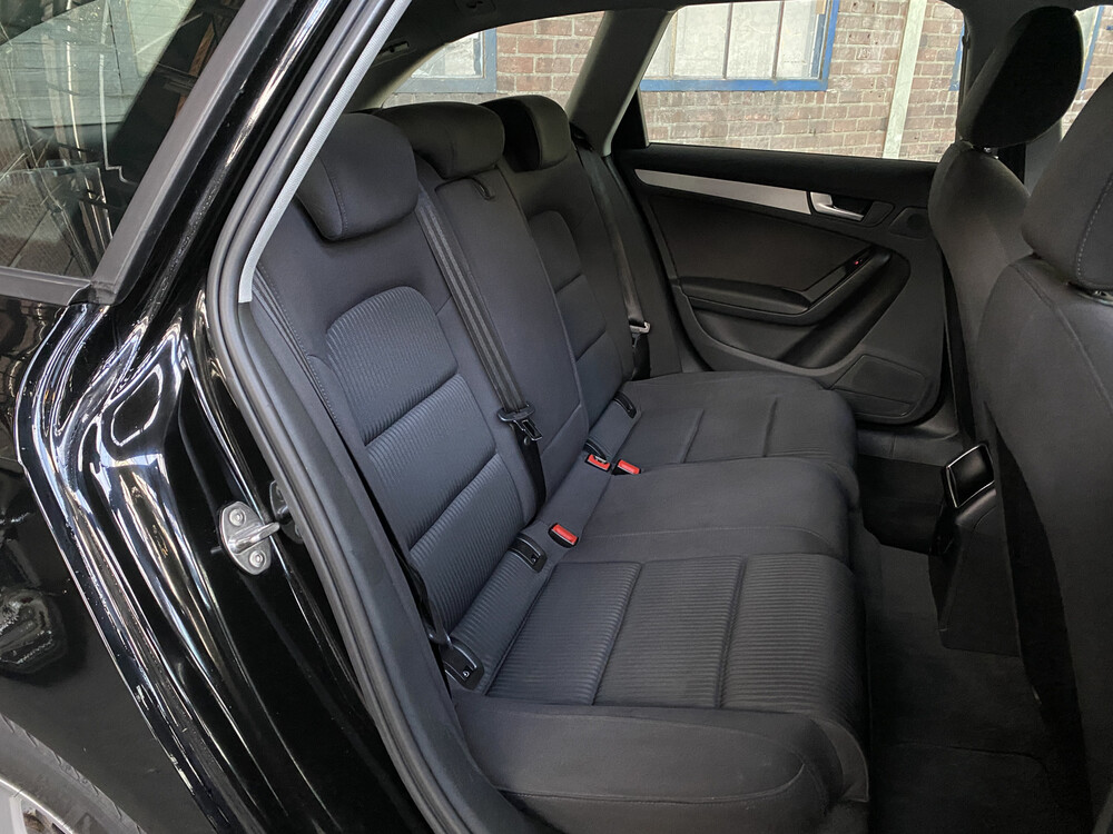 Audi A4 Avant 2.0 TDI Sport Edition 150PS 2015 -Orig. NL-, GS-025-T