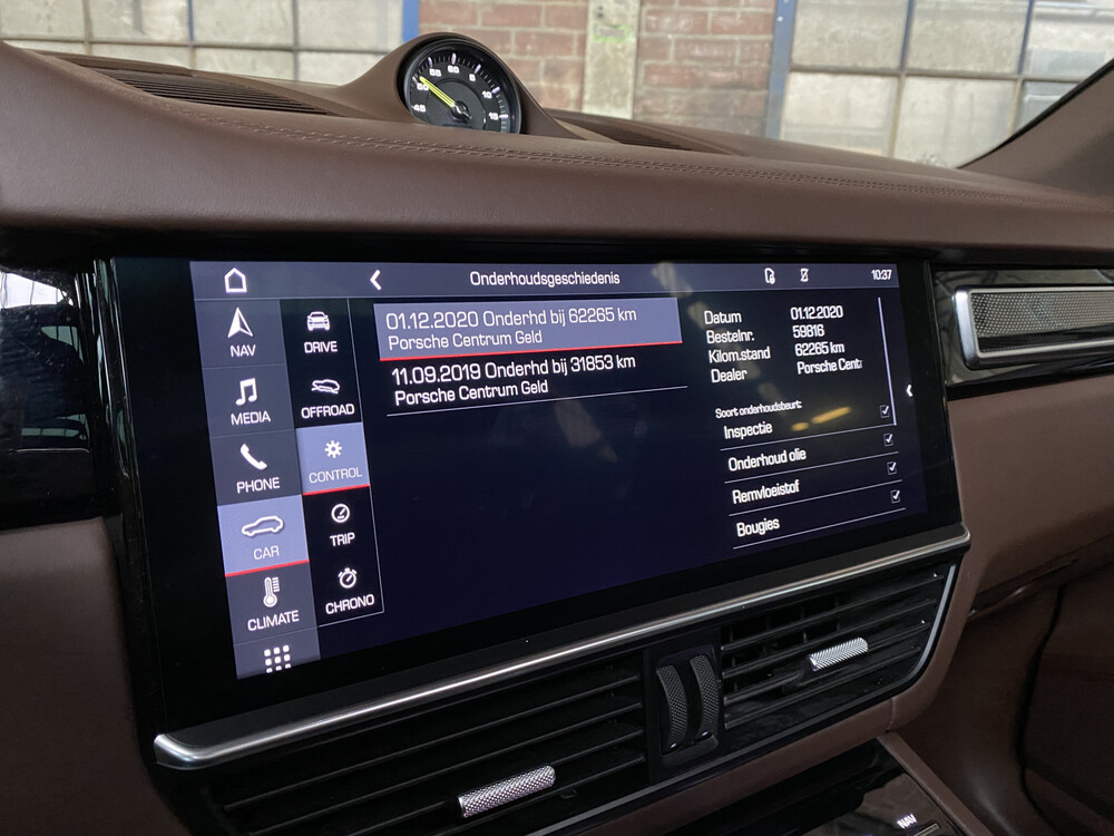 FOTOS! DMN Porsche Cayenne 3.0 E-Hybrid 462PS 2018 SportChrono -Org. NL-, TL-795-R