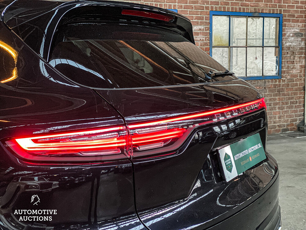 FOTOS! DMN Porsche Cayenne 3.0 E-Hybrid 462PS 2018 SportChrono -Org. NL-, TL-795-R