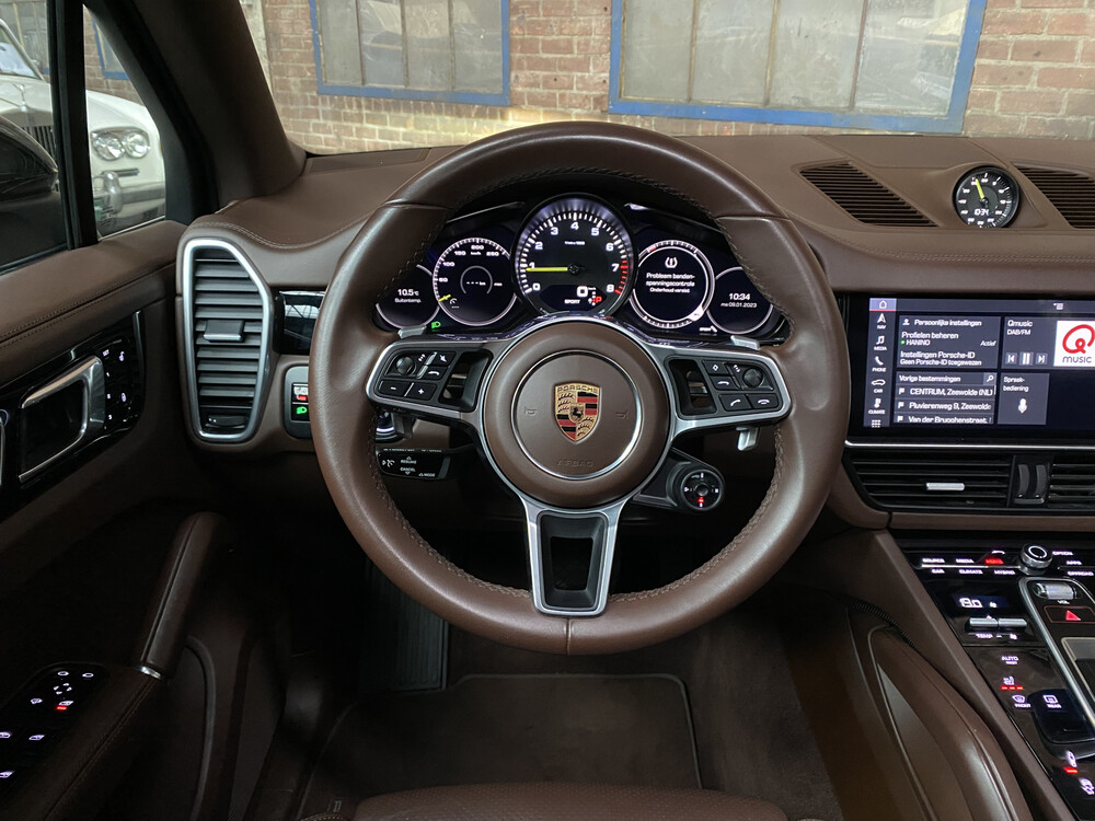 FOTOS! DMN Porsche Cayenne 3.0 E-Hybrid 462PS 2018 SportChrono -Org. NL-, TL-795-R