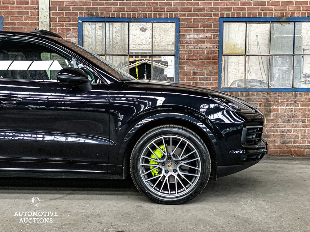 FOTOS! DMN Porsche Cayenne 3.0 E-Hybrid 462PS 2018 SportChrono -Org. NL-, TL-795-R