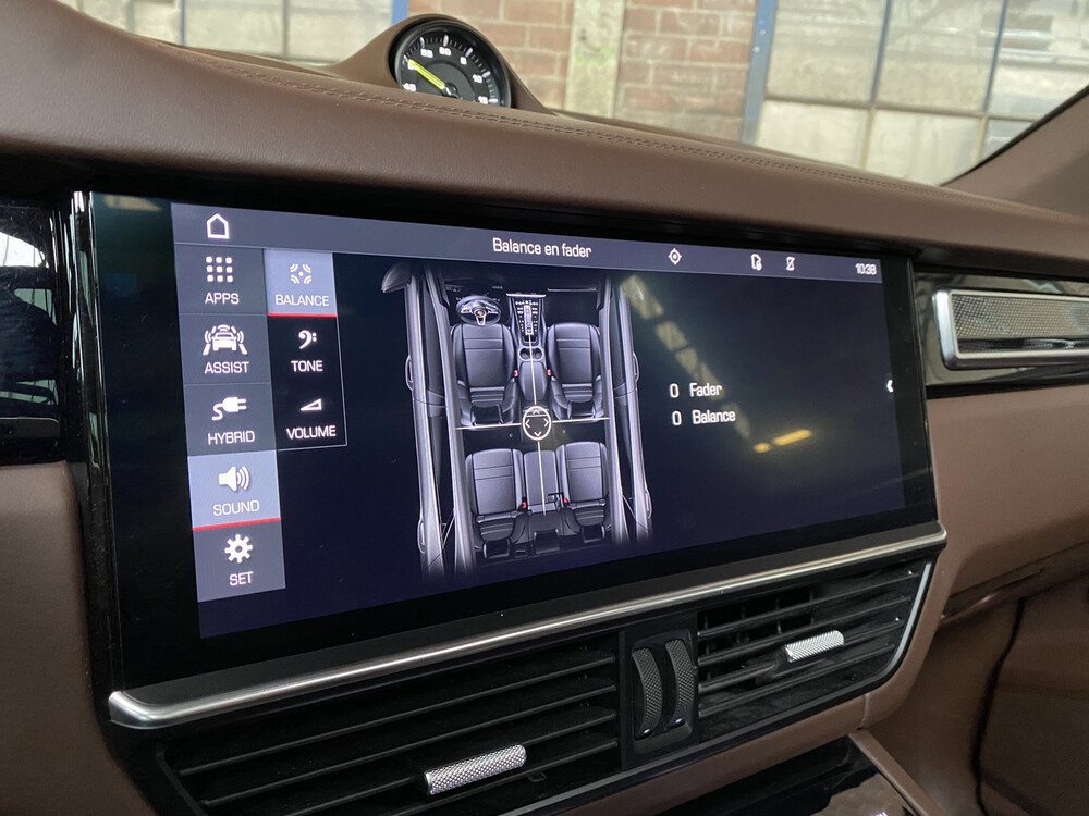 FOTOS! DMN Porsche Cayenne 3.0 E-Hybrid 462PS 2018 SportChrono -Org. NL-, TL-795-R