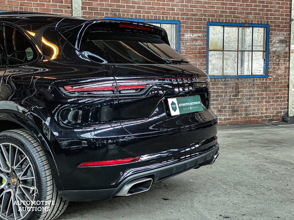 FOTOS! DMN Porsche Cayenne 3.0 E-Hybrid 462PS 2018 SportChrono -Org. NL-, TL-795-R