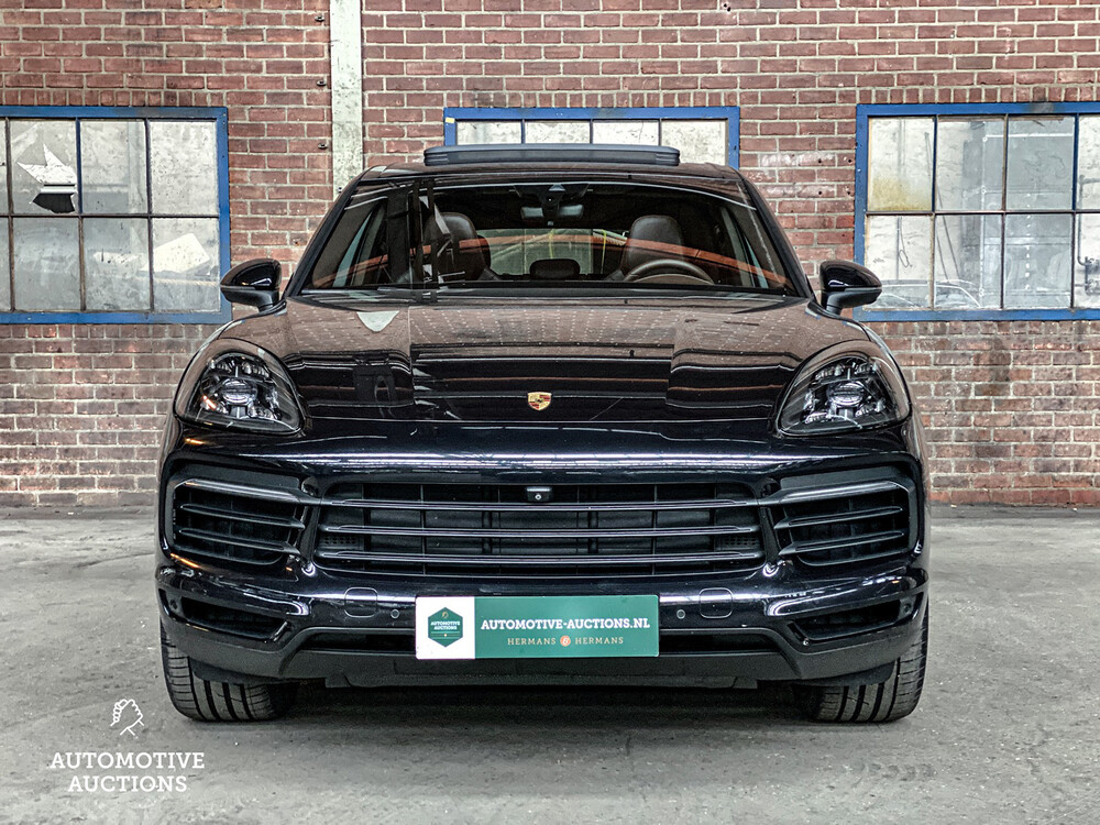 FOTOS! DMN Porsche Cayenne 3.0 E-Hybrid 462PS 2018 SportChrono -Org. NL-, TL-795-R