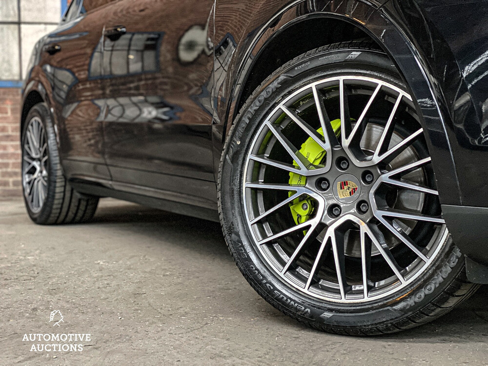 FOTOS! DMN Porsche Cayenne 3.0 E-Hybrid 462PS 2018 SportChrono -Org. NL-, TL-795-R