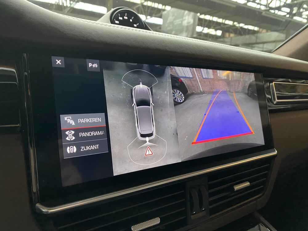 FOTOS! DMN Porsche Cayenne 3.0 E-Hybrid 462PS 2018 SportChrono -Org. NL-, TL-795-R