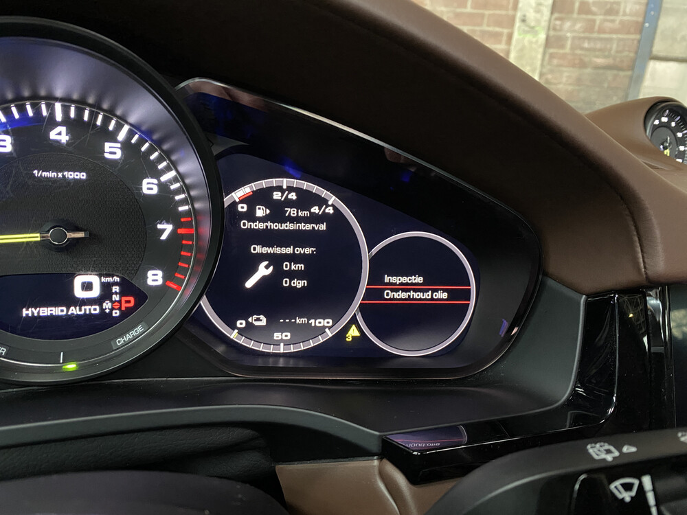 FOTOS! DMN Porsche Cayenne 3.0 E-Hybrid 462PS 2018 SportChrono -Org. NL-, TL-795-R