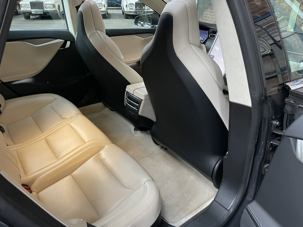 Tesla Model S 75D 476hp 2017 -Ursprünglich. NL-, RK-236-J