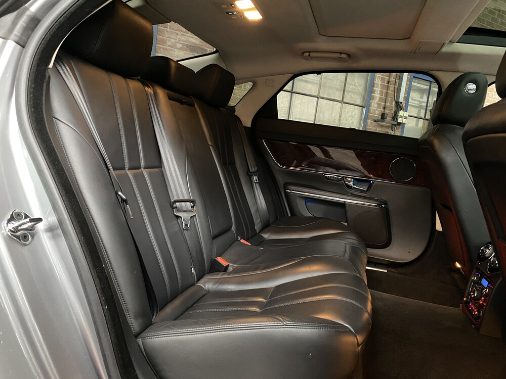 Jaguar XJ 5.0 V8 Premium Luxus LWB 385PS 2010, J-956-RX