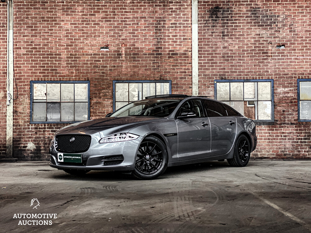 Jaguar XJ 5.0 V8 Premium Luxury LWB 385hp 2010, J-956-RX