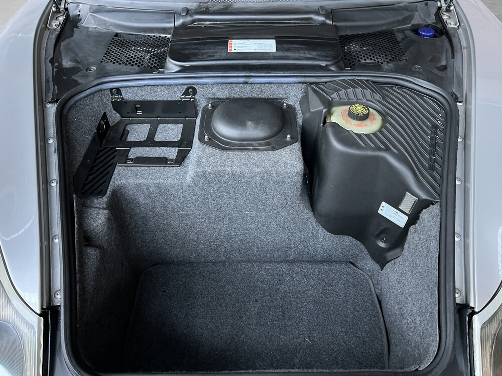 Porsche 911 996 3.4 Carrera 4 300pk 1999 -Youngtimer-