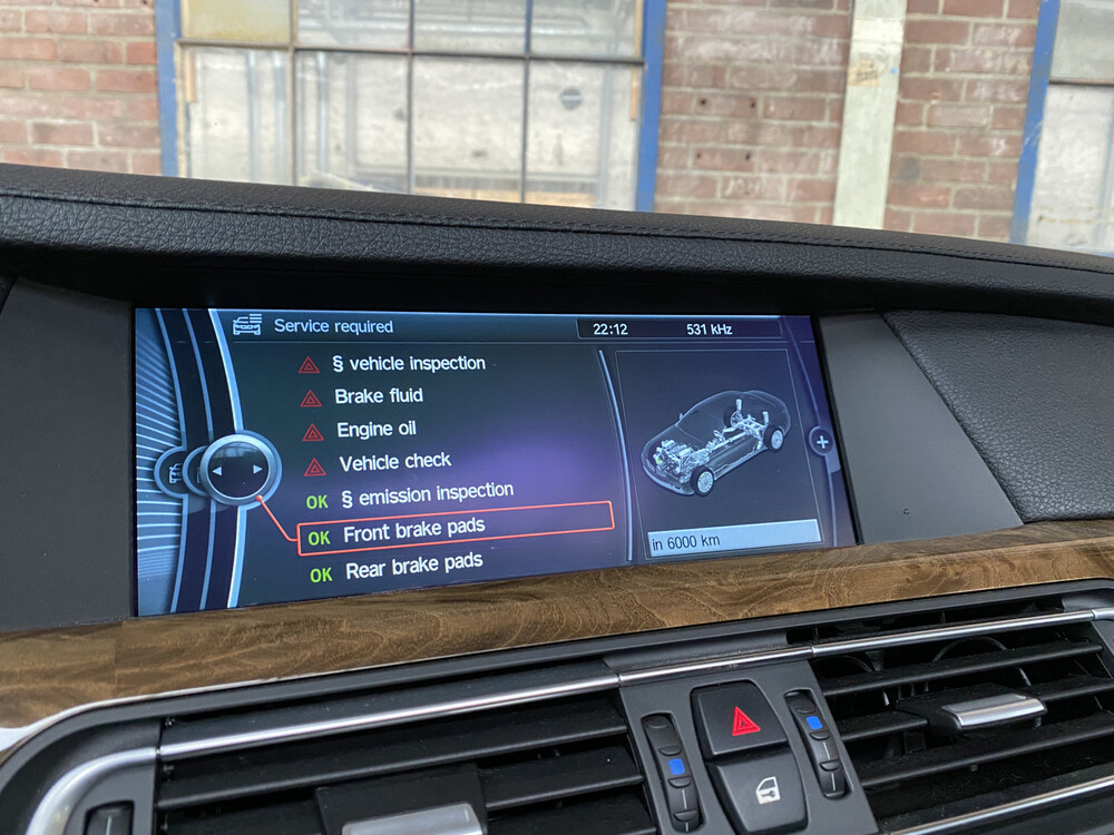 BMW ActiveHybrid7 F04 4.4 7-serie 465pk 2010