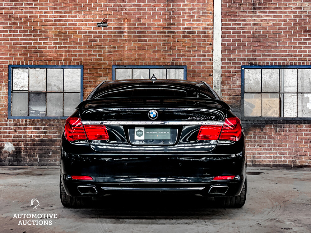 BMW ActiveHybrid7 F04 4.4 7-serie 465pk 2010