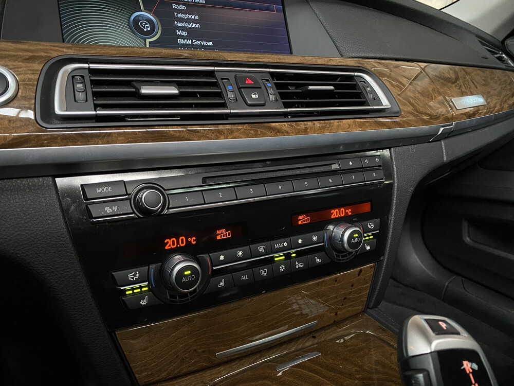 BMW ActiveHybrid7 F04 4.4 7-serie 465pk 2010